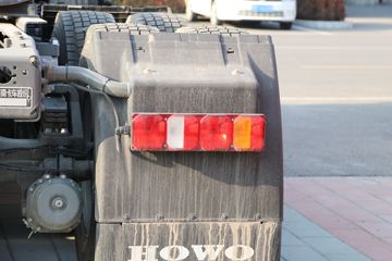 �й����� HOWO TH7�ؿ� 480���� 6X4 ǣ����(����)(12��)(ZZ4257W324HF1B)ͼƬ