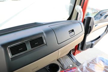 �й����� HOWO TX�ؿ� 310���� 6X2 8.6�������ػ���(����)(ZZ1257N56CGF1)ͼƬ