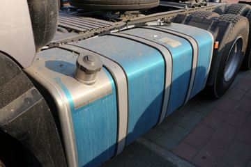 �й����� HOWO TH7�ؿ� 480���� 6X4 ǣ����(����)(12��)(ZZ4257W324HF1B)ͼƬ