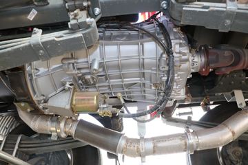 �й����� HOWO TX�ؿ� 310���� 6X2 8.6�������ػ���(����)(ZZ1257N56CGF1)ͼƬ