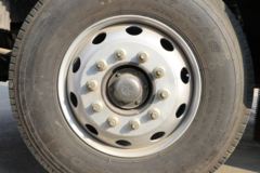 中国重汽 HOWO TX重卡 310马力 6X2 8.6米栏板载货车(国六)(ZZ1257N56CGF1)