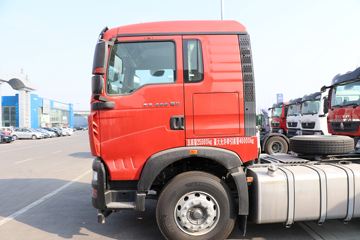 �й����� HOWO TX�ؿ� 430���� 6X4 ǣ����(����)(ZZ4257V324GF1)ͼƬ