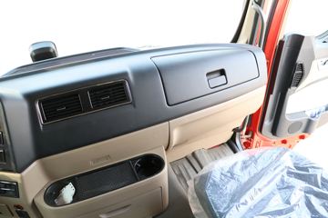 �й����� HOWO TX�ؿ� 430���� 6X4 ǣ����(����)(ZZ4257V324GF1)ͼƬ