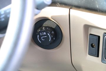 �й����� HOWO TX�ؿ� 430���� 6X4 ǣ����(����)(ZZ4257V324GF1)ͼƬ