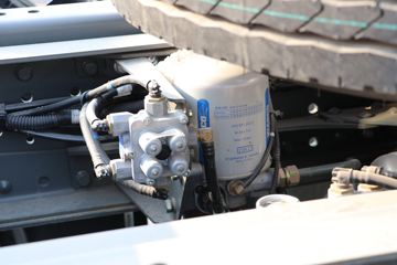 �й����� HOWO TX�ؿ� 430���� 6X4 ǣ����(����)(ZZ4257V324GF1)ͼƬ