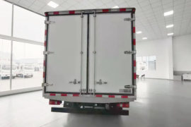 华神T19&nbsp;电动冷藏车外观图片