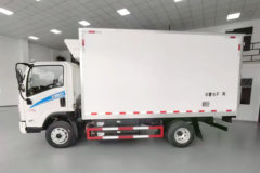 东风华神 T19 4.5T 4米纯电动冷藏车(国六)(EQ5040XLCLBEV)107kWh