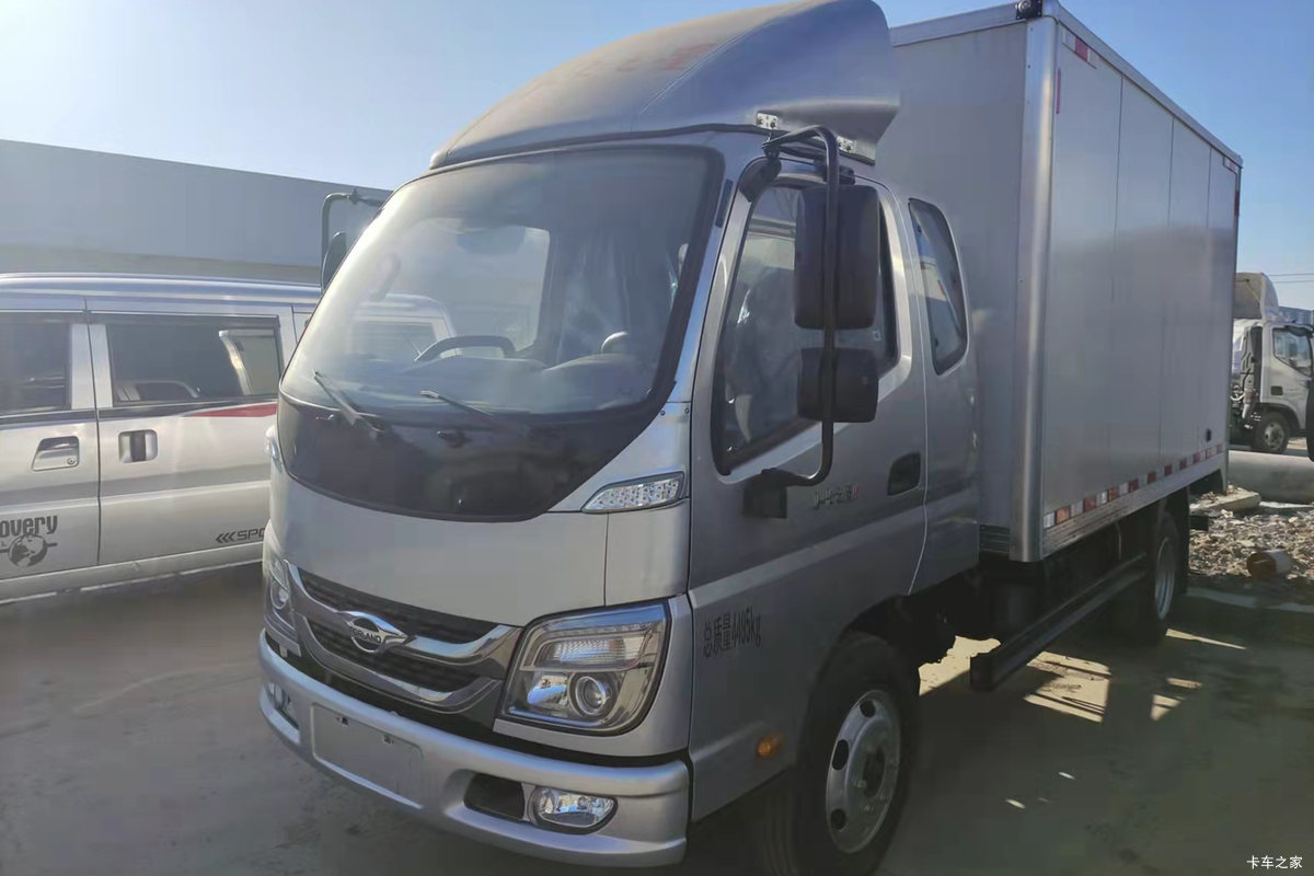 福田时代 小卡之星5 115马力 3.77米排半厢式轻卡