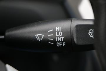 �ƿ�ŷ�� ����F3-1 1.5L 112���� ���� 3.3�׵�������΢��(����)ͼƬ