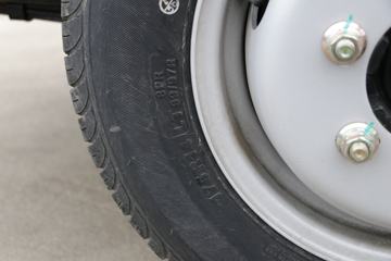 �ƿ�ŷ�� ����F3-1 1.5L 112���� ���� 3.3�׵�������΢��(����)ͼƬ