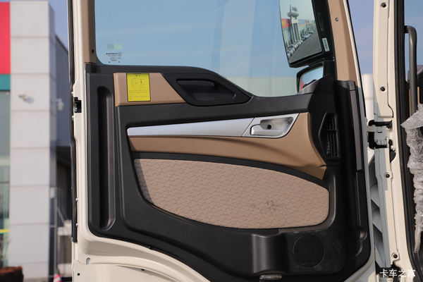 �й����� HOWO TX�ؿ� 460���� 6X4 ǣ����(����)