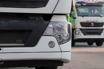 �й����� HOWO TX 250���� 4X2 6.8����س�(����)ͼƬ