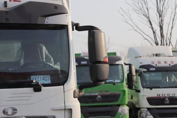 �й����� HOWO TX 250���� 4X2 6.8����س�(����)ͼƬ