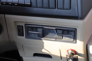 �й����� HOWO TX 250���� 4X2 6.8����س�(����)ͼƬ