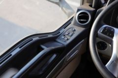 中国重汽 HOWO TX 250马力 4X2 6.8米冷藏车(国六)