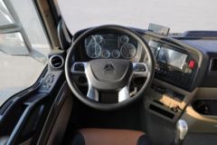 中国重汽 HOWO TX 250马力 4X2 6.8米冷藏车(国六)