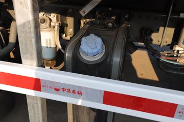 �й����� HOWO TX 250���� 4X2 6.8����س�(����)ͼƬ