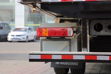 �й����� HOWO TX 250���� 4X2 6.8����س�(����)ͼƬ