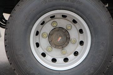 �й�����HOWO ͳ˧ 130���� 4.15�׵��Ų�դʽ�Ῠ(����)ͼƬ