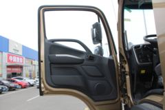 福田 奥铃大黄蜂 Home版 220马力 6.8米排半仓栅式载货车(国六)(BJ5186CCY-1M)