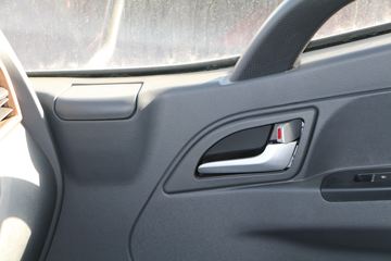 ���� ����V6 152���� 4.15�׵�����ʽ�ػ���(����)ͼƬ