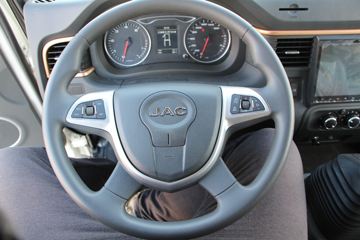 ���� ����V6 152���� 4.15�׵�����ʽ�ػ���(����)ͼƬ