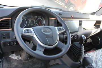 ���� ����V6 152���� 4.15�׵�����ʽ�ػ���(����)ͼƬ