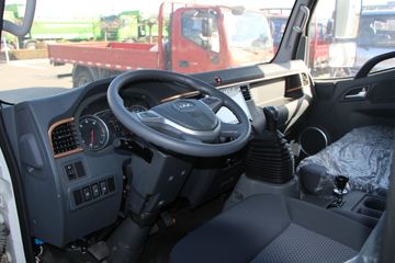 ���� ����V6 152���� 4.15�׵�����ʽ�ػ���(����)ͼƬ