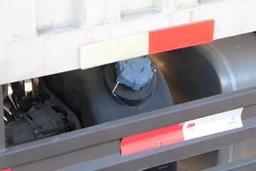 ���� ����V6 152���� 4.15�׵�����ʽ�ػ���(����)ͼƬ