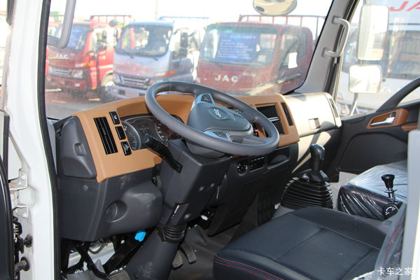 回馈客户 无锡骏铃A8载货车限时促销中