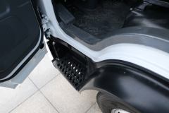 陕汽轻卡 德龙K3000 130马力 4.18米单排栏板轻卡(国六)(YTQ1041KH334)