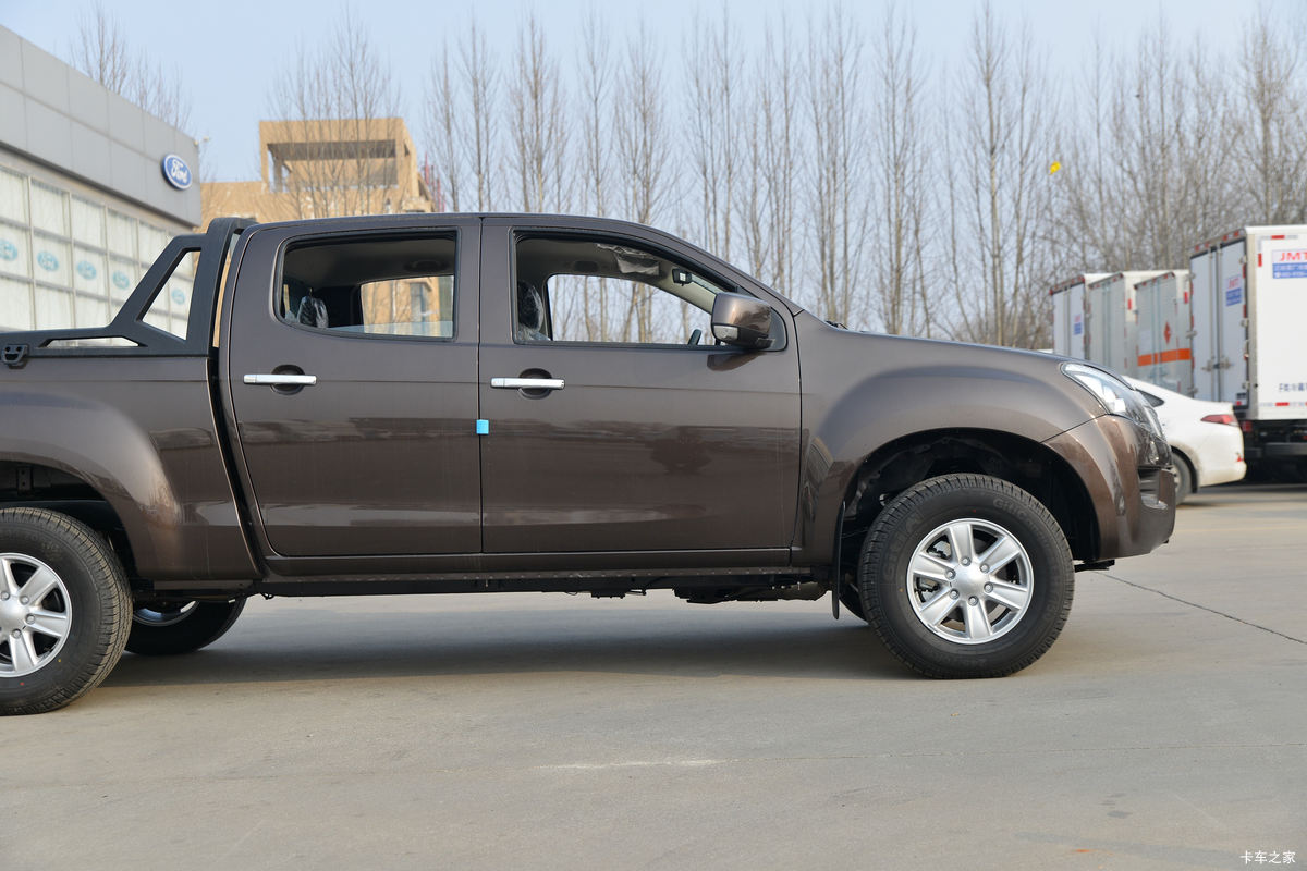 ������ʮ�� ���� 2020�� �Զ��콢�� 2.5T���� 150���� ���� �ӳ�˫��Ƥ�����                                                