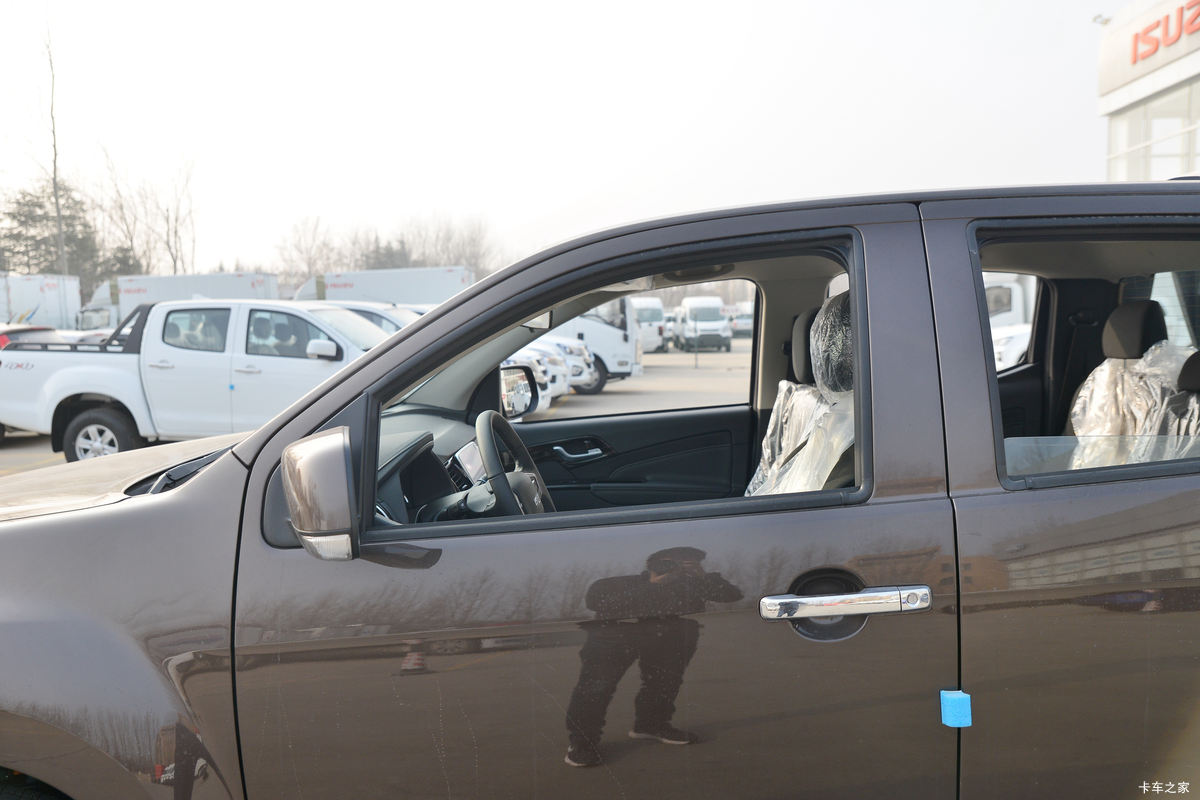 ������ʮ�� ���� 2020�� �Զ��콢�� 2.5T���� 150���� ���� �ӳ�˫��Ƥ�����                                                