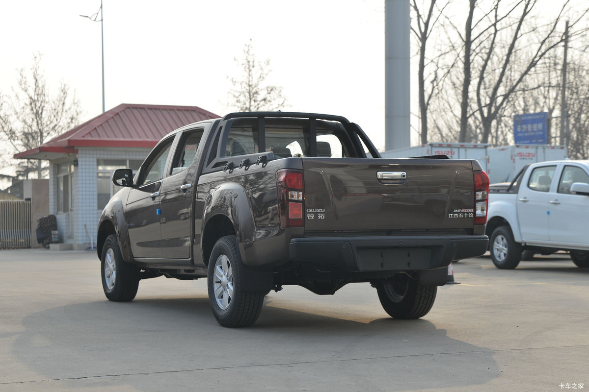 ������ʮ�� ���� 2020�� �Զ��콢�� 2.5T���� 150���� ���� �ӳ�˫��Ƥ�����                                                