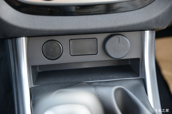 五十铃瑞迈皮卡限时促销中 优惠0.2万