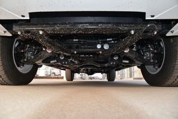 ������ʮ�� ���� 2022�� ���������� 2.8T���� 120���� ���� ����˫��Ƥ��(����)ͼƬ