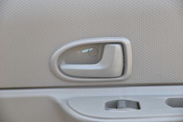 ���� ˳����� 122���� 4X2 4.02����س�(����)(JX5042XLCTG26)ͼƬ