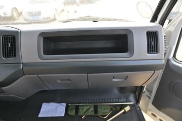 ���� ˳����� 122���� 4X2 4.02����س�(����)(JX5042XLCTG26)ͼƬ