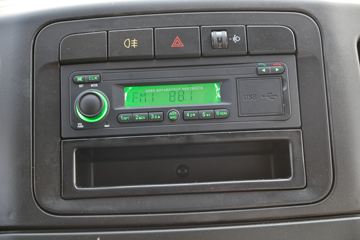 ���� ˳����� 122���� 4X2 4.02����س�(����)(JX5042XLCTG26)ͼƬ