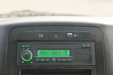 ���� ˳����� 122���� 4X2 4.02����س�(����)(JX5042XLCTG26)ͼƬ