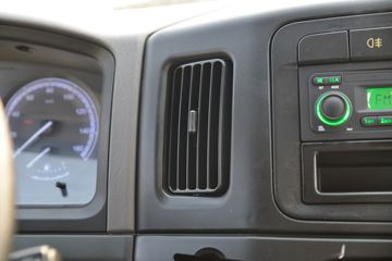 ���� ˳����� 122���� 4X2 4.02����س�(����)(JX5042XLCTG26)ͼƬ