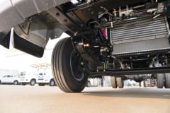 江铃 顺达宽体 122马力 4X2 4.02米冷藏车(国六)(JX5042XLCTG26)