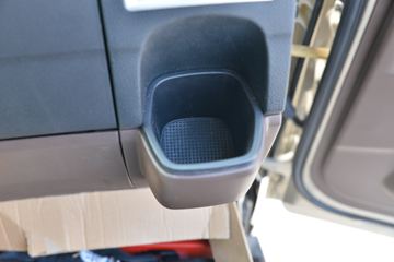 ��� ��; 156���� 4X2 4.13�� AMT�Զ�����س�(CA5041XLCP40K61L2E6A84)ͼƬ