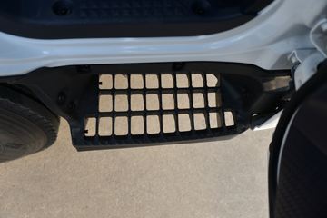 ������ʮ�� ����EC5 116���� 4X2 4.02����س�(JMT5049XLCXGA26A)ͼƬ