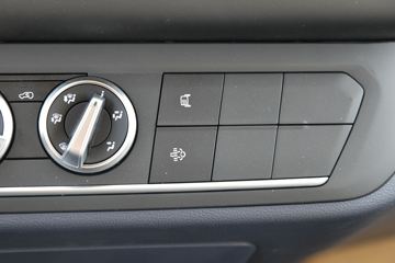 ������ʮ�� ����EC5 116���� 4X2 4.02����س�(JMT5049XLCXGA26A)ͼƬ