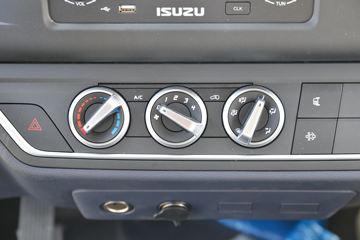 ������ʮ�� ����EC5 116���� 4X2 4.02����س�(JMT5049XLCXGA26A)ͼƬ