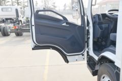 江西五十铃 翼放EC5 116马力 4X2 4.02米冷藏车(JMT5049XLCXGA26A) 江西五十铃 翼放EC5 116马力 4X2 4.02米冷藏车(JMT5049XLCXGA26A)