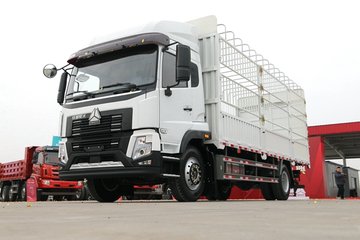 �й������ɶ����ó� ����V5 220���� 4X2 6.8�ײ�դʽ�ػ���(����)(ZZ5184CCYN5617F1)ͼƬ