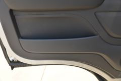 福田 欧马可S1系 轻量化版 150马力 4.17米单排栏板轻卡(5挡)(BJ1048V9JEA-FM2)