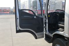 福田 欧马可S1系 轻量化版 150马力 4.17米单排栏板轻卡(5挡)(BJ1048V9JEA-FM2)